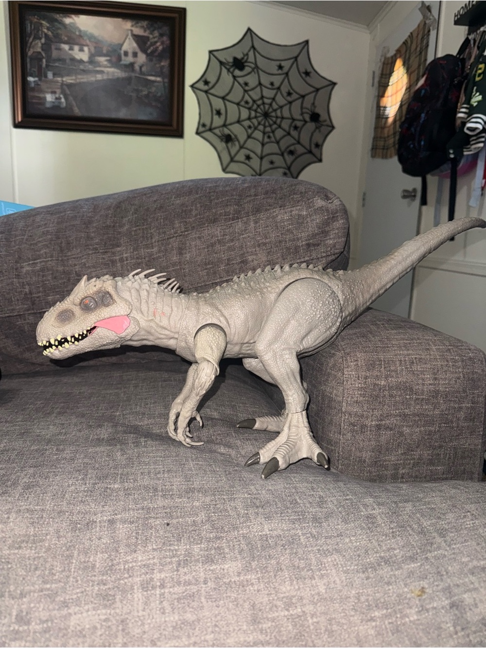 Jurassic World Destroy and devour indominus Rex dinosaur